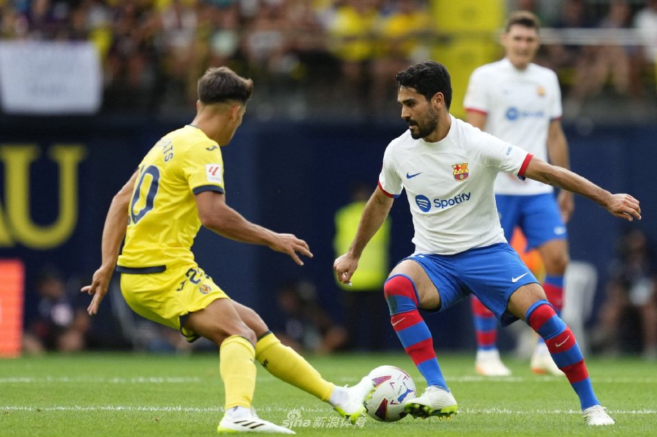 的巨星同处 的巨星同处