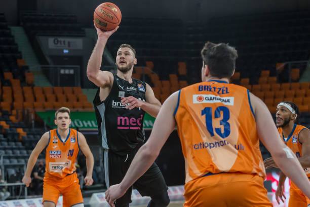 克斯与迈阿 克斯与迈阿