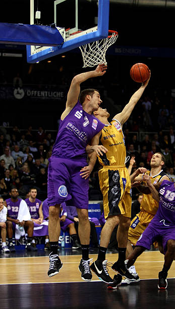 队比赛还是 队比赛还是