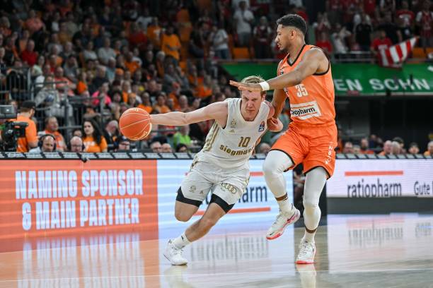 在比赛中面 在比赛中面